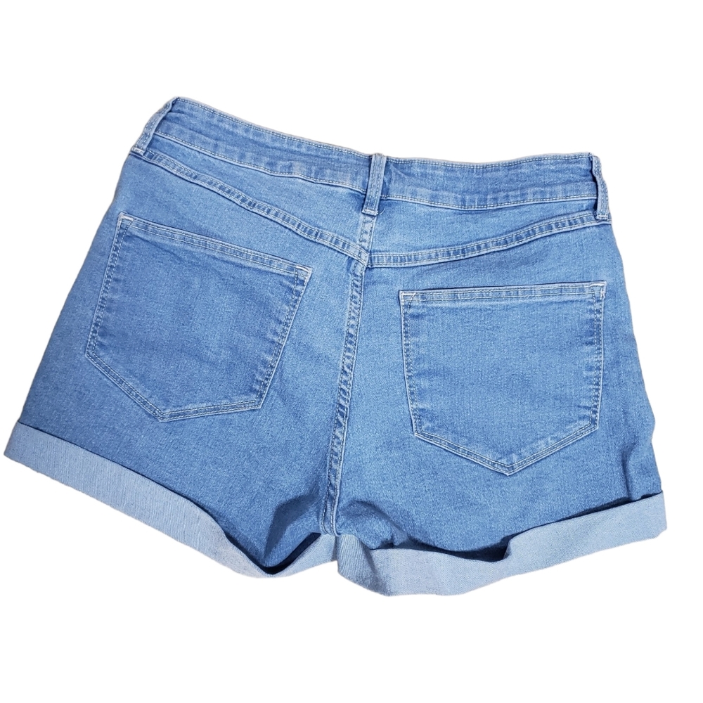 &Denim Women's Size 8 Blue Denim Cuffed Jean Shorts